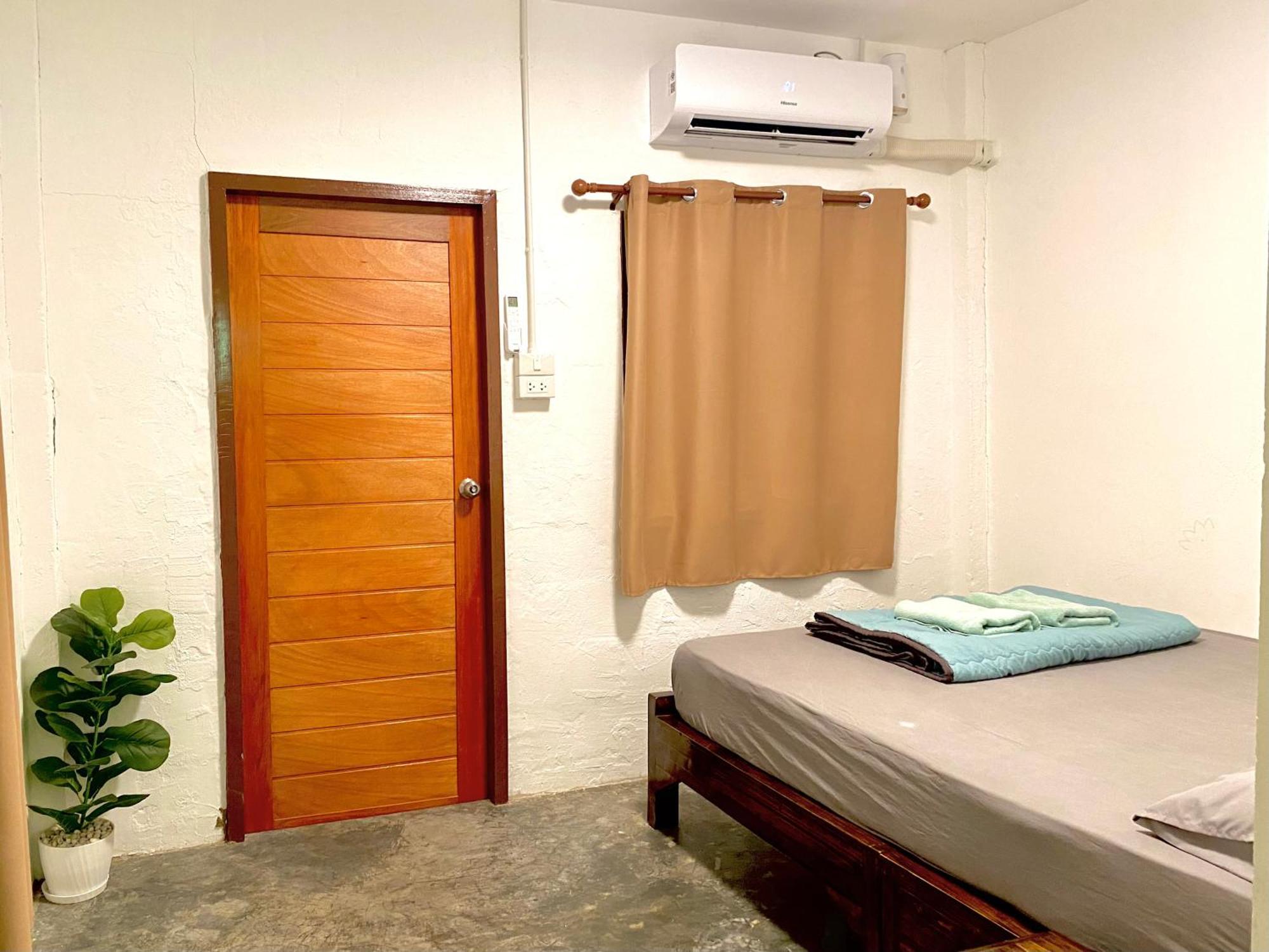 Misfits Hostel 拜县 外观 照片