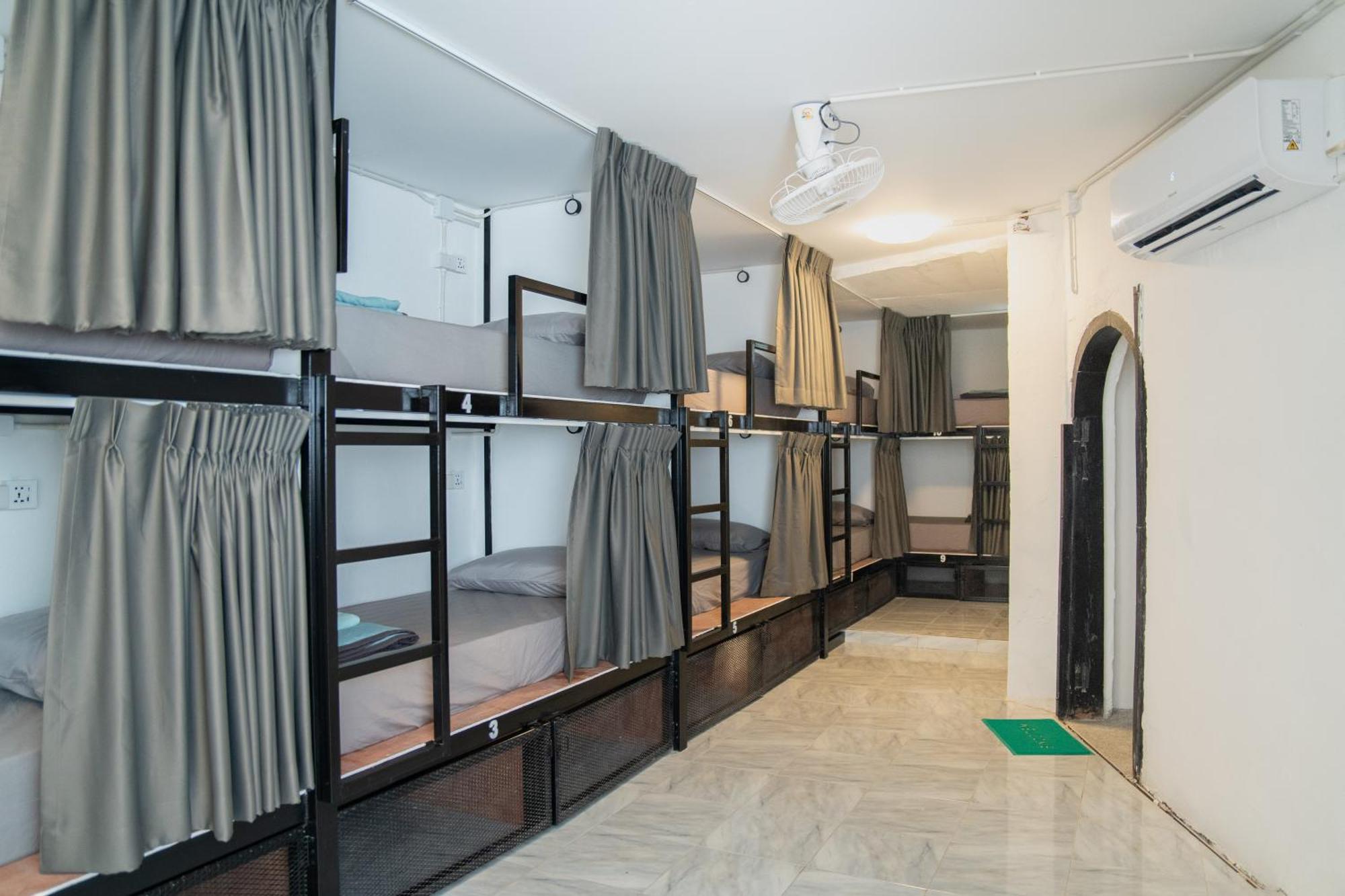 Misfits Hostel 拜县 外观 照片