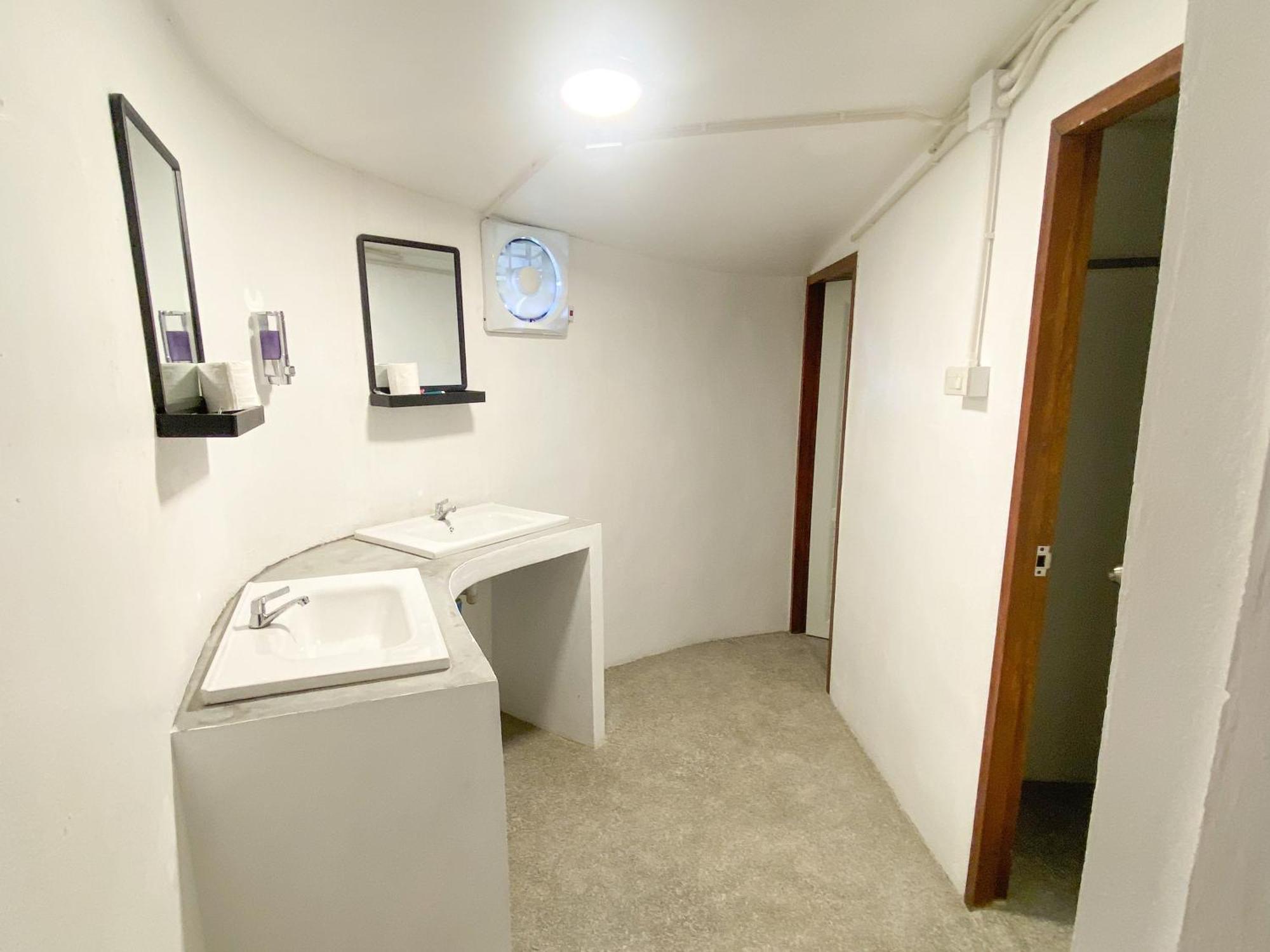 Misfits Hostel 拜县 外观 照片